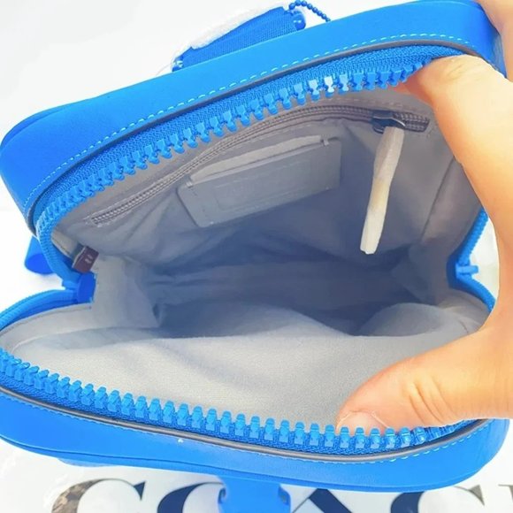 COACH Track Pack In Signature Canvas C9838 - Picture 6 of 9